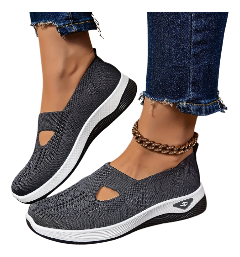 Comfort Slip-On Shoes – Lightweight, Cushioned & Breathable for Everyday Wear