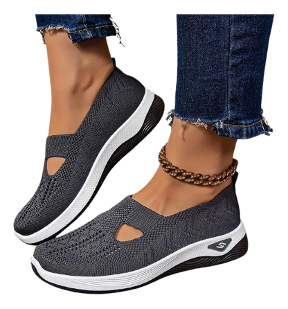 Comfort Slip-On Shoes – Lightweight, Cushioned & Breathable for Everyday Wear