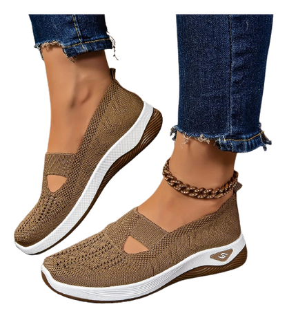 Comfort Slip-On Shoes – Lightweight, Cushioned & Breathable for Everyday Wear